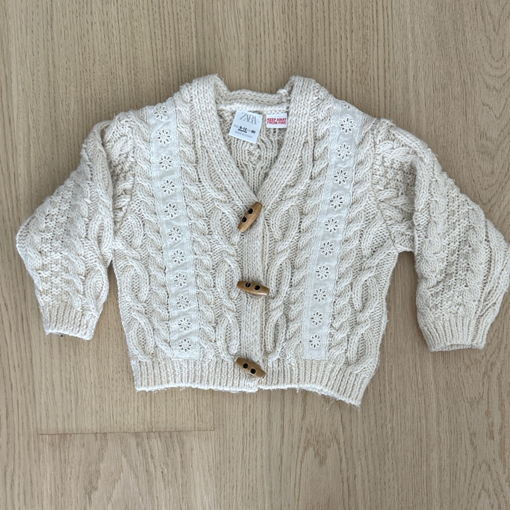Zara Cream Buttoned Cable Knit Cardigan